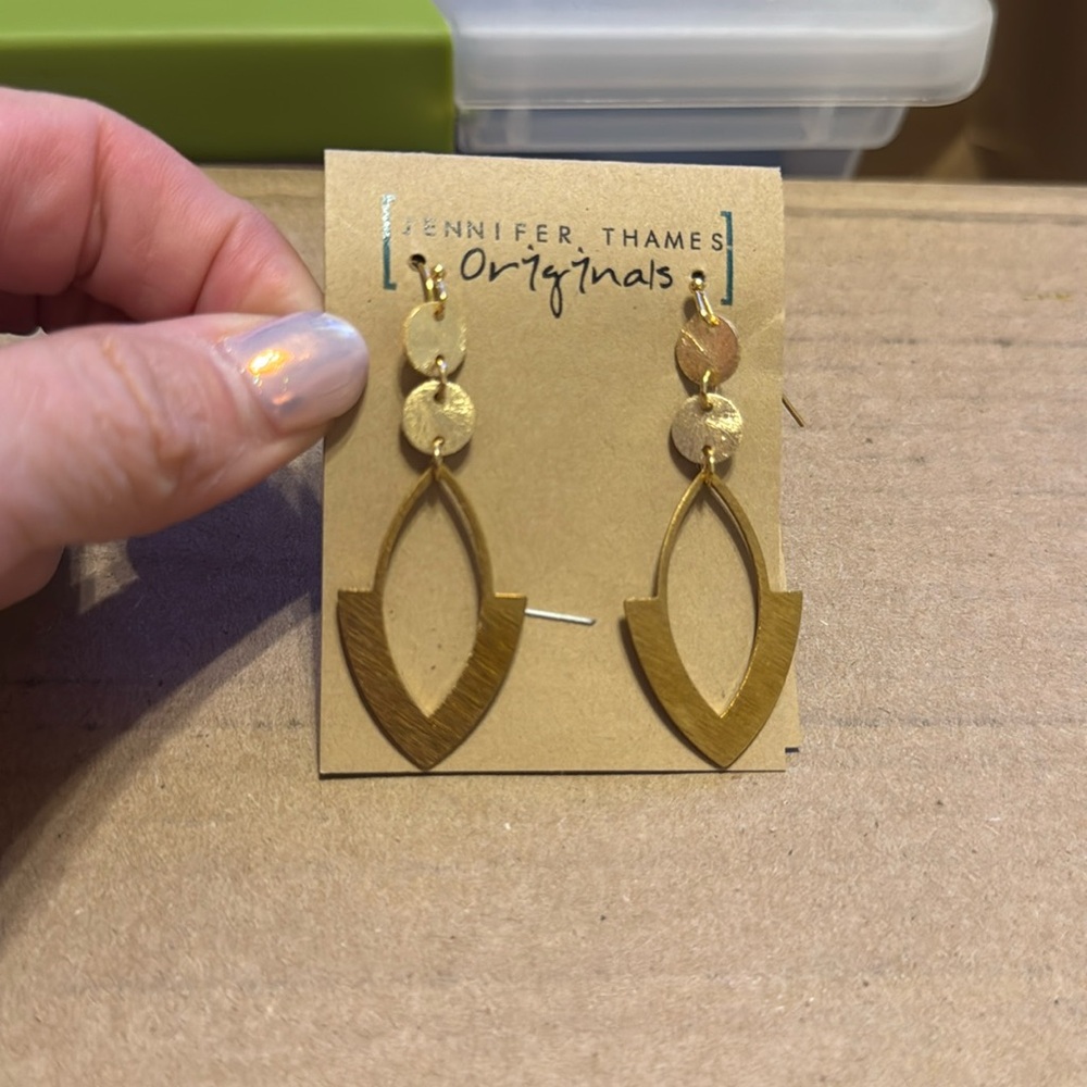 Jennifer Thames earrings